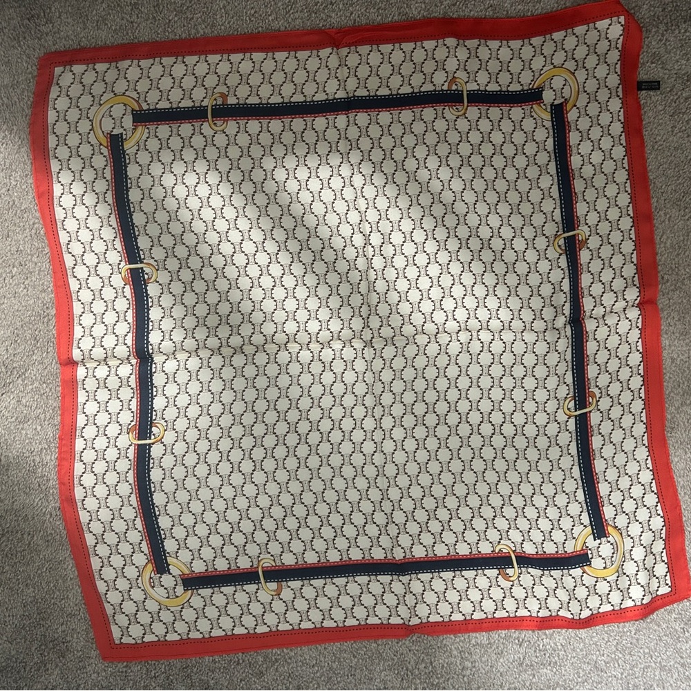 Gucci Red and White Patterned Scarf